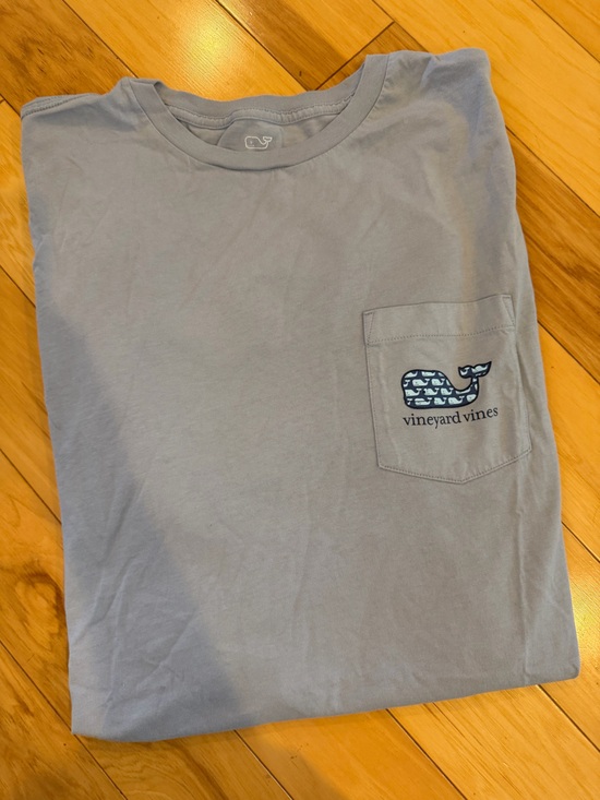 Vineyard Vines Other - Vineyard Vines Navy Whale Logo Graphic Tee Gray
